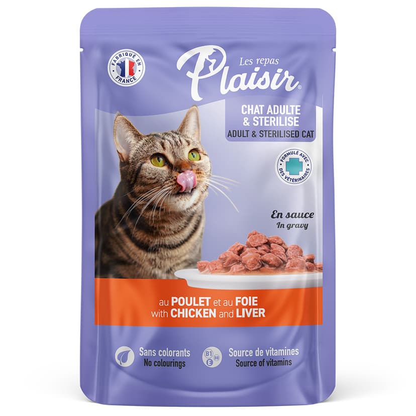 Alimento húmedo Para Gato Con Trocitos En Salsa Con Pollo E Hígado